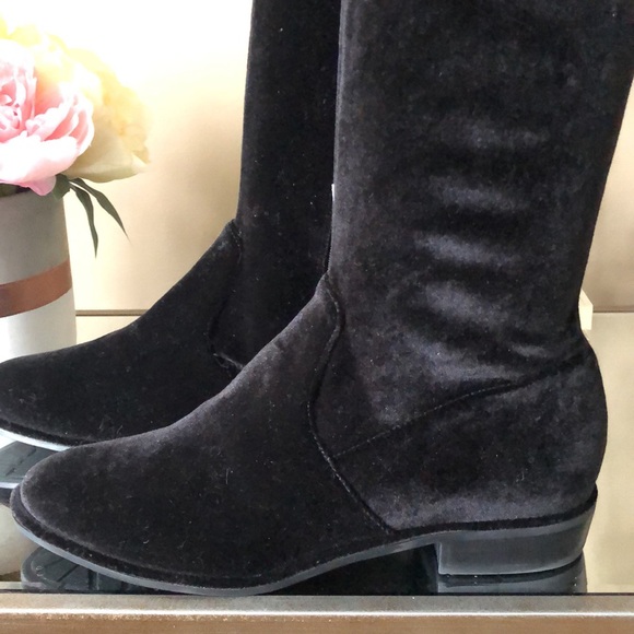 New MARC FISHER Black Velvet Over the Knee Boots - Picture 3 of 14